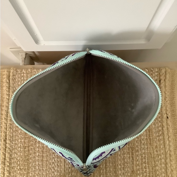 Anchor Sleeve for laptop - Picture 5 of 5